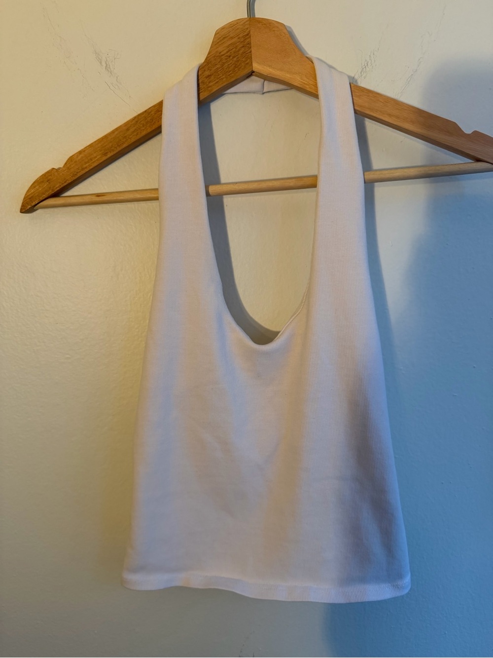 Zara Women’s White Ribbed Halter Top